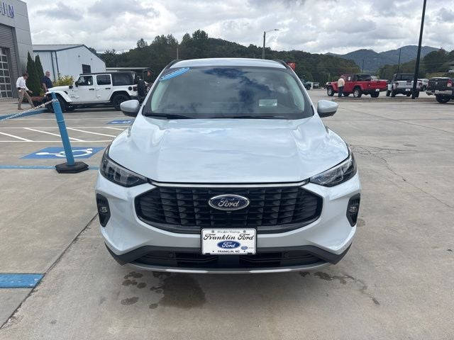 2025 Ford Escape Plug-In Hybrid Base