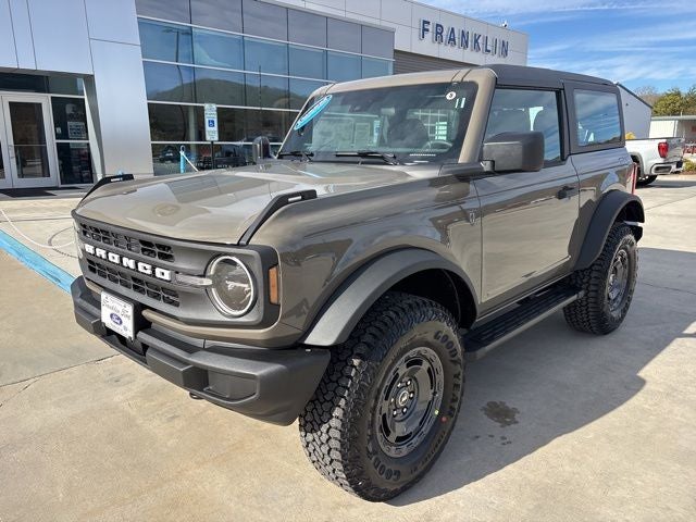 2025 Ford Bronco Base