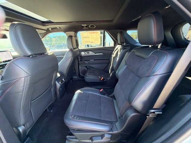 2026 Ford Explorer ST - Photo 20