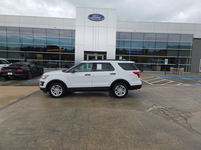 2017 Ford Explorer Base