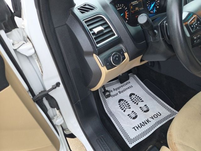 2017 Ford Explorer Base