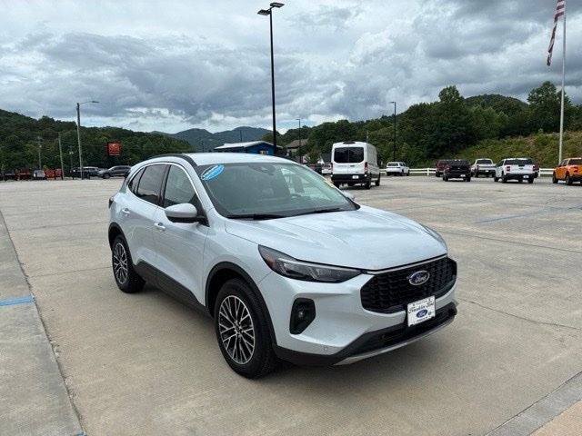 2025 Ford Escape Plug-In Hybrid Base