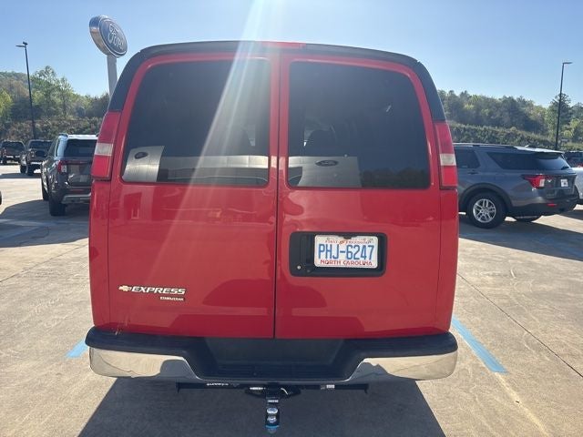 2014 Chevrolet Express 3500 LT Passenger