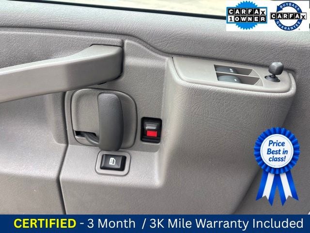 2025 Chevrolet Express 3500 LT Passenger