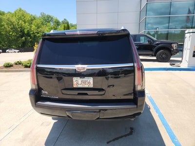 2018 Cadillac Escalade Luxury