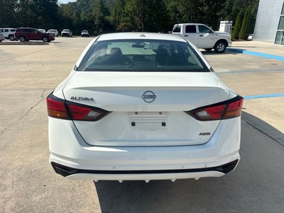 2025 Nissan Altima 2.5 SV