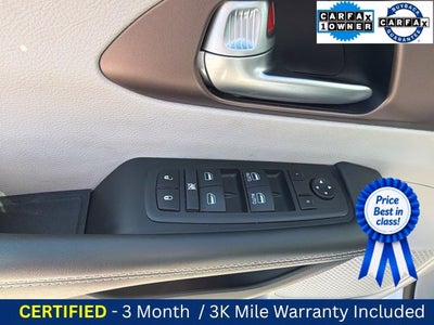 2024 Chrysler Voyager LX