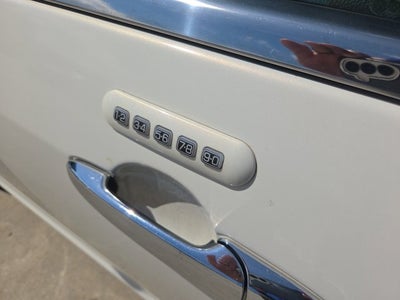 2012 Lincoln MKZ Base
