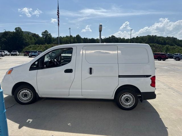 2021 Nissan NV200 S