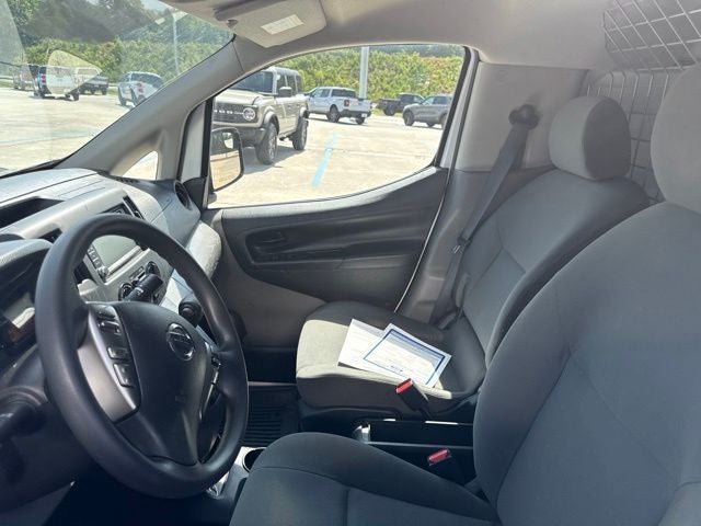 2021 Nissan NV200 S