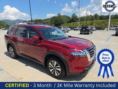 2023 Nissan Pathfinder SL